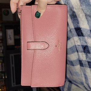 Kate Spade Leila Phone Wristlet Pomegranat